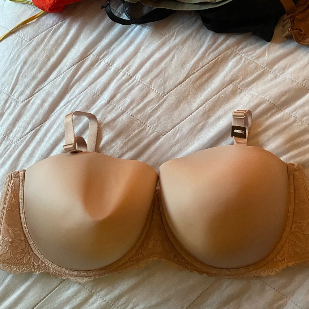 NWT 48DDD Torrid Curve bra, can be strapless